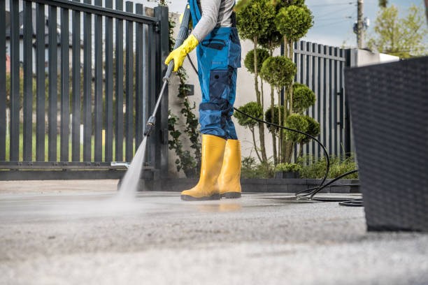 Best Garage Pressure Washing  in Princeton Meadows, NJ
